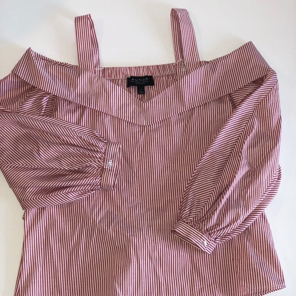 Laundry by Shelli Segal Red & White Striped Shirt - Picture 2 of 6